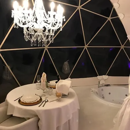 Domo Masia Cal Geperut Luxury tent *