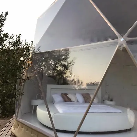 Domo Masia Cal Geperut Luxury tent