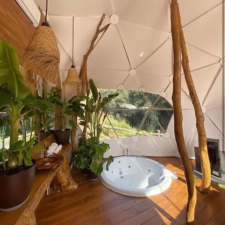 Domo Masia Cal Geperut Luxury tent