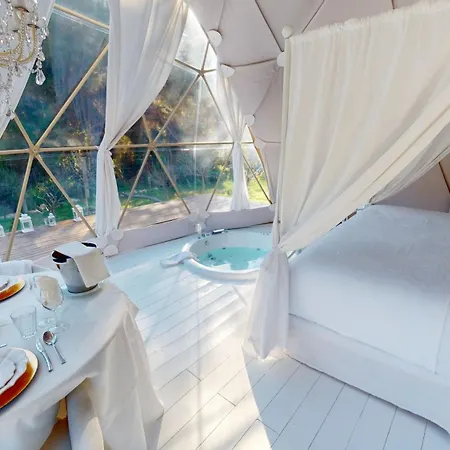 Luxury tent Domo Masia Cal Geperut Badalona